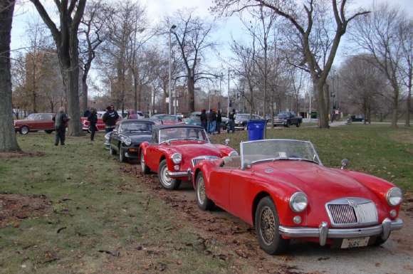 CMGC members showcase their cars at the annual Cruise to the Rock on Thanksgiving Day.