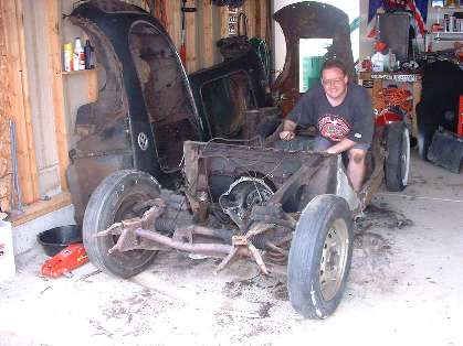 Terry Gaskin with the MGA open chassis