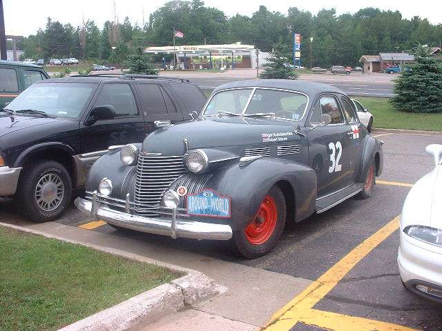 1940 Cadillac 62 Coupe